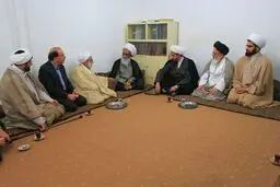دیدار آيت‌الله جنتی با یکی از مراجع تقلید در نجف/عکس