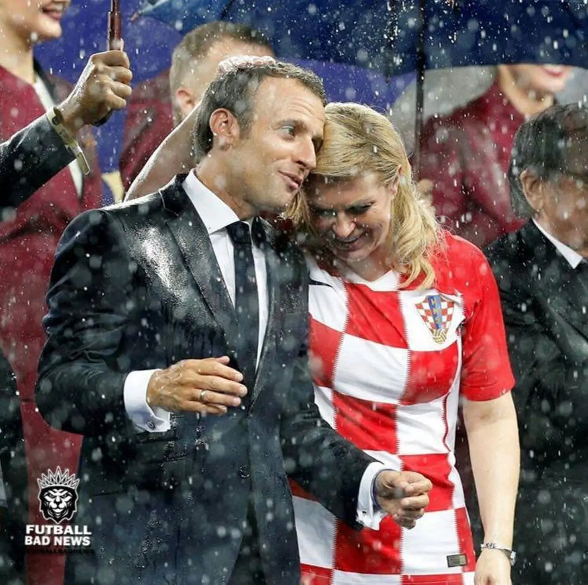 تصویری خاص از رییس جمهوری کرواسی و فرانسه در پایان فینال جام جهانی