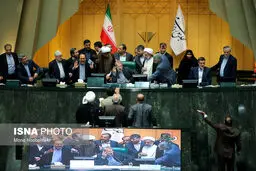 روایت تصویری از جلسه پر از تنش و فریاد مجلس شورای اسلامی