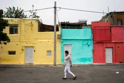 دروازه غار رنگارنگ می شود + عکس