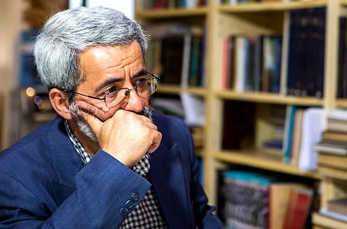 احمدی نژاد به روحانی رأی می دهد!