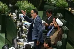 واکنش تند وتیز کریمی قدوسی به ادعای افغانی الاصل بودنش: آقای رحیمی نه گندم کابل را خواهی خورد، نه عدسی مجلس یازدهم را!