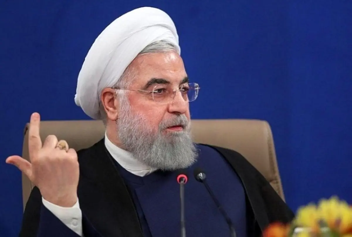 روحانی: مراقبت بهداشتی را در پائیز بیشتر کنیم/ یک بیماری شبه ذات الریه هم در همسایگی ما شایع شده است