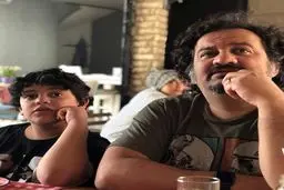 چهره متفکرانه پدر و پسر هنرمند/عکس