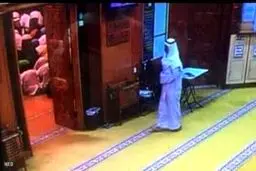 مهاجم انتحاری به مسجد کویت/عکس