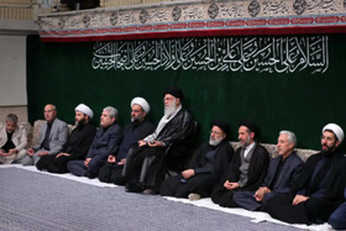 مراسم عزاداری اربعین حسینی با حضور هیئت‌های دانشجویی در حسینیه امام خمینی