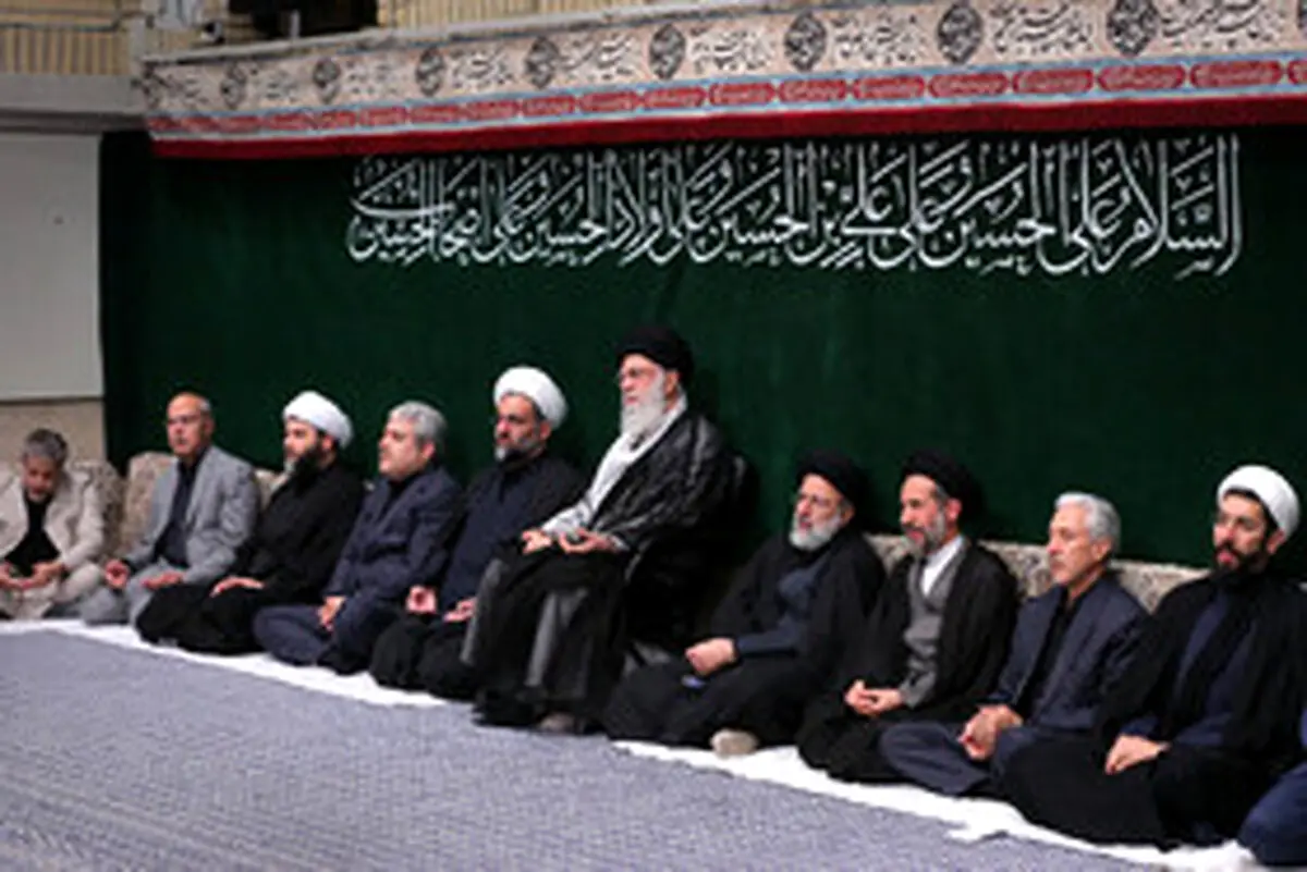 مراسم عزاداری اربعین حسینی با حضور هیئت‌های دانشجویی در حسینیه امام خمینی