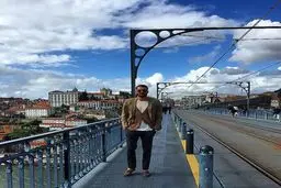 گلر خوشتیپ ایرانی در پرتغال!/عکس