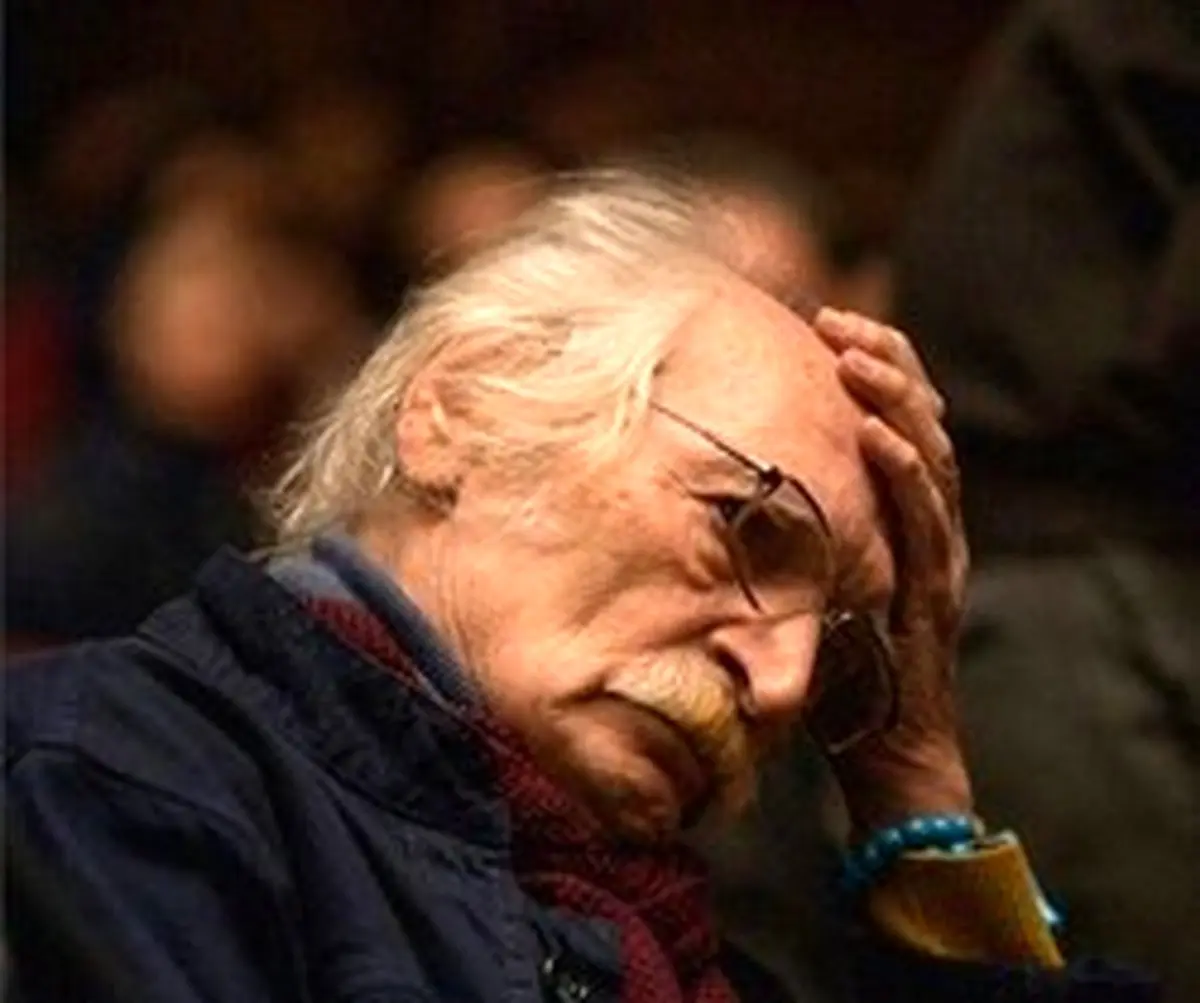 دولت‌آبادی خطاب به سيل‌زدگان خوزستان: ذهنم به شما می‌اندیشد و قلبم با قلب شما می‌تپد