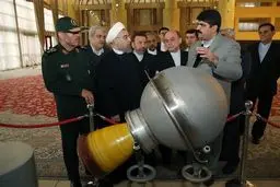 روحاني از ماهواره‌های پیام امیرکبیر، ناهید ۱ رونمایی کرد