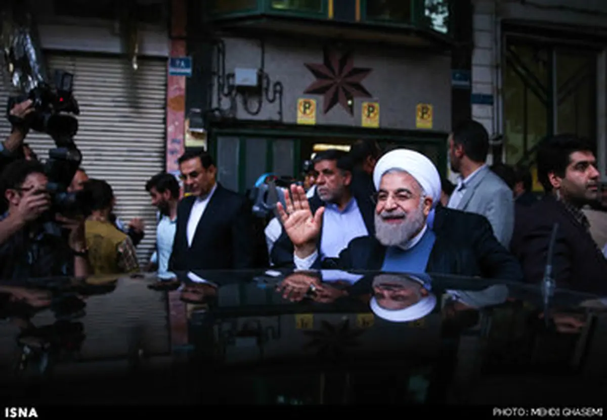 دیدار سرزده رییس جمهور با جانباز علی محمد سعادتی/ تصاویر