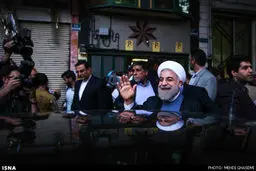 دیدار سرزده رییس جمهور با جانباز علی محمد سعادتی/ تصاویر