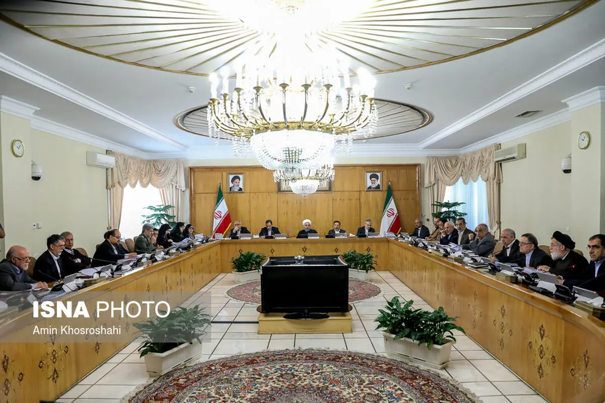تصاویری از ژست دولتمردان در جلسه امروز هیات دولت