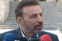 واعظی: رئیس جمهور چیزی نگفتند که برخی برآشفته شدند / چرا این موضوع را به موضوع برادر رییس جمهور ربط می‌دهند؟ / گفته شده طبری ۱۶ سال فساد داشته، اما مدت هاست هیچ اطلاعی از وی نیست