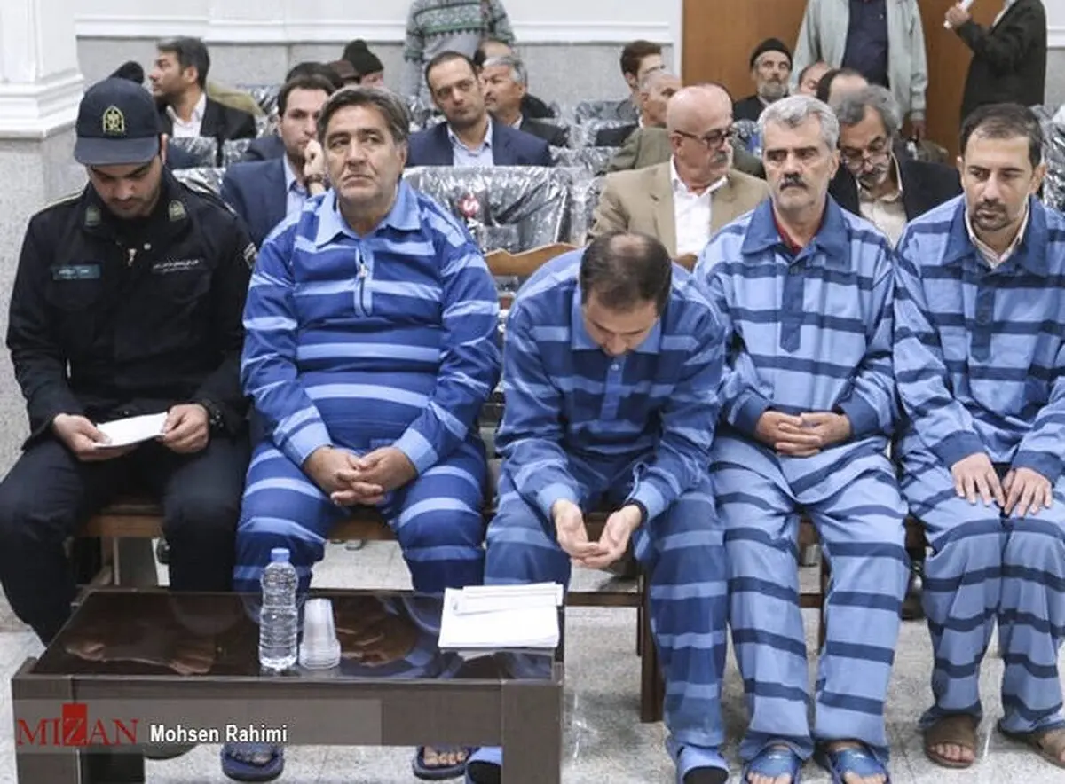 اولین دادگاه متهمان پرونده اعتماد ایرانیان/تصاویر