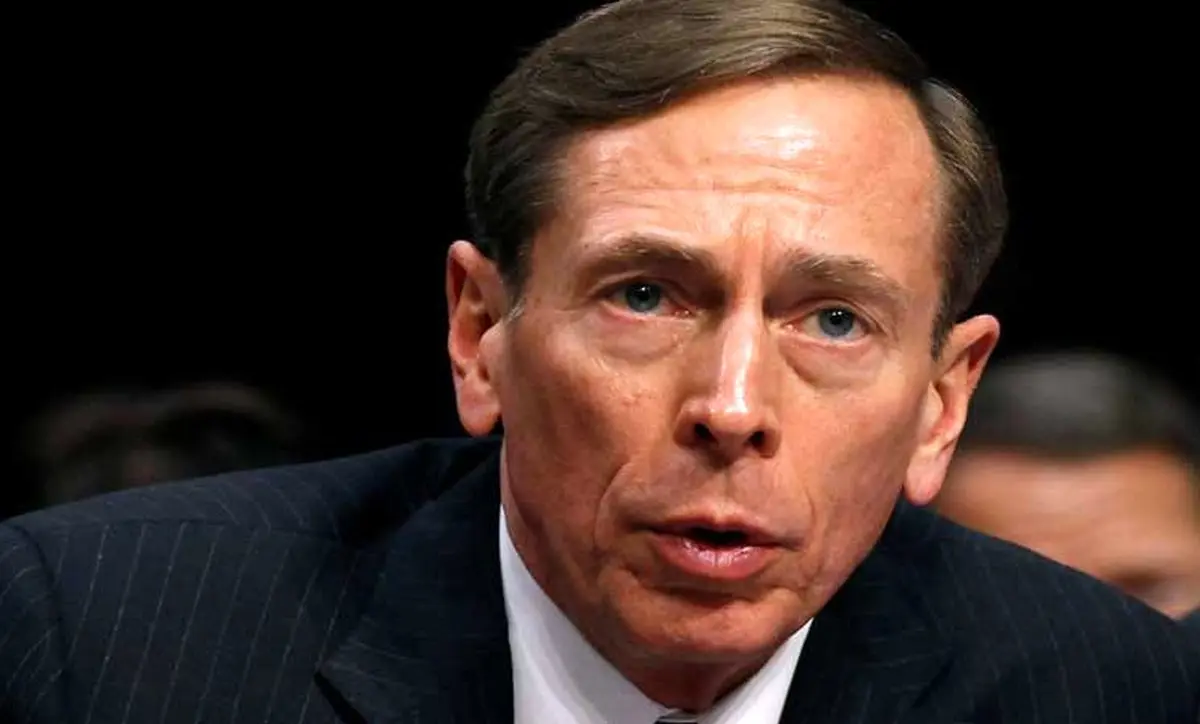 بلومبرگ: پترائوس وزیر خارجه آمریکا می شود/ مقام ارشد تیم انتقال قدرت: ترامپ همچنان در حال بررسی گزینه های مختلف+ نظرات پترائوس درباره برجام