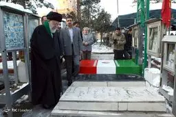 حضور رهبر انقلاب در گلزار شهدای انقلاب اسلامی/تصاویر