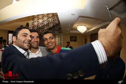 سلفی احسان علیخانی با فردوسی پور و نکونام/ عکس