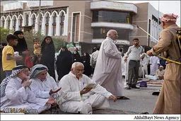 زیارت حرمین مطهر کربلا در گرمای بی‌سابقه هوا/تصاویر