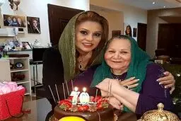 نسرین مقانلو و شباهتش به مادر + عکس