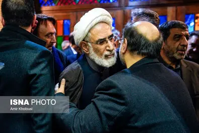 محمد شریعتمداری