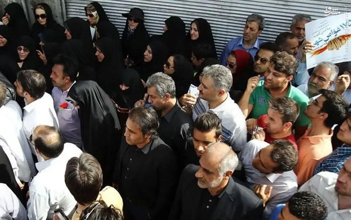 مهدوی کیا در مراسم تشییع شهدای غواص/عکس