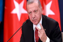 اردوغان: به عمق ۳۲ کیلومتری سوریه رسیده ایم / از تحریم های آمریکا نمی ترسیم