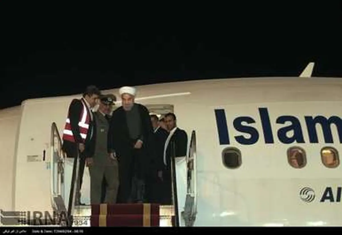 بازگشت رییس جمهور از اندونزی /تصاویر