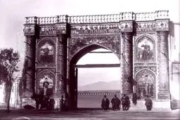میدان مشق در تهران زمان قاجار/ عکس