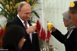 تفاوت فاحش در نوشیدنی رییس جمهور سنگاپور و پوتین رییس جمهور روسیه
