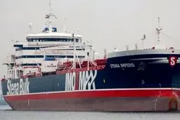 ادعای وزیر خارجه لتونی:حضور یک شهروند لتونیایی در نفتکش توقیف شده انگلیس