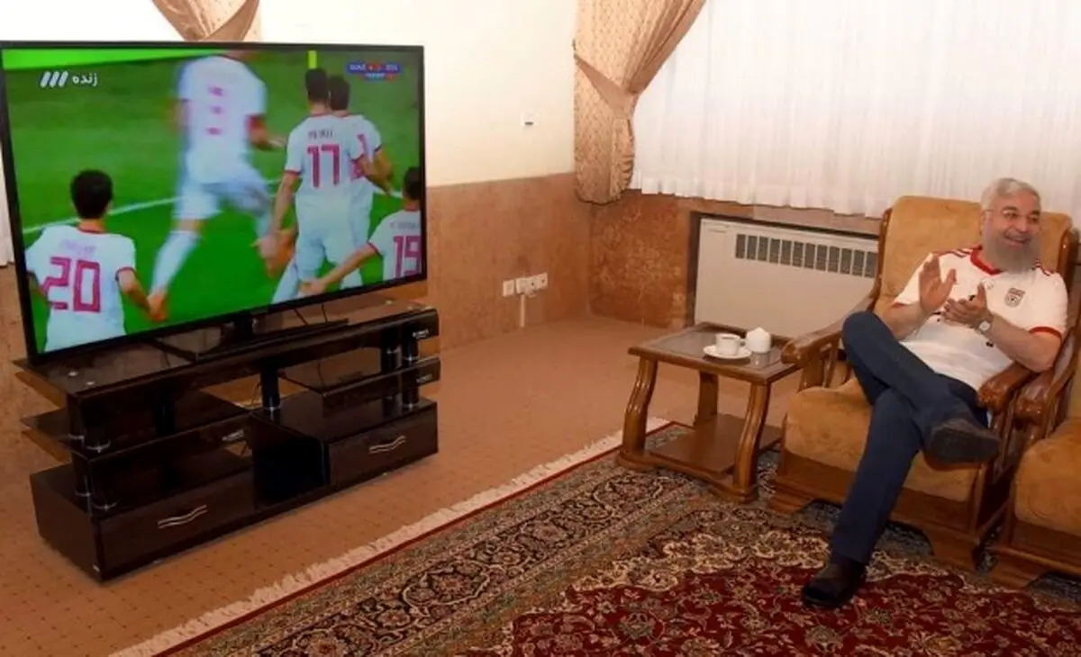 انتقال پیام تبریک رئیس جمهور به سرمربی تیم ملی/ کی‌روش: از روحانی ممنونم ولی برد را به هواداران واقعی ایران تقدیم می‌کنم/ روحانی ملی‌پوش شد + عکس