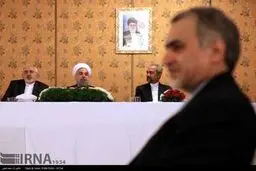 ضیافت شام رییس‌جمهور با ایرانیان در رم/ تصاویر