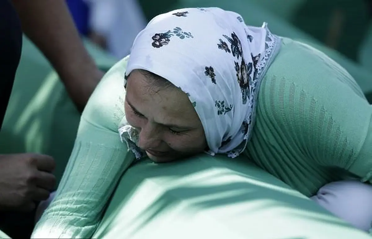 تصاویر | سالگرد بزرگ‌ترین قتل عام اروپا پس از جنگ جهانی دوم