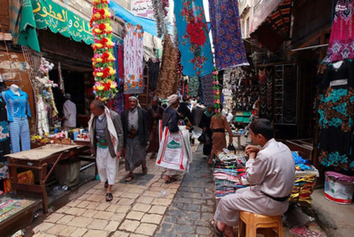 خرید و فروش در بازار سنتی صنعا/ تصاویر