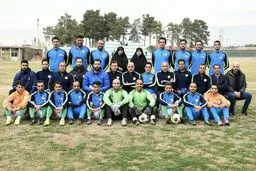 وقتی دختر آیت‌الله هاشمی فوتبالی می‌شود!/ عکس