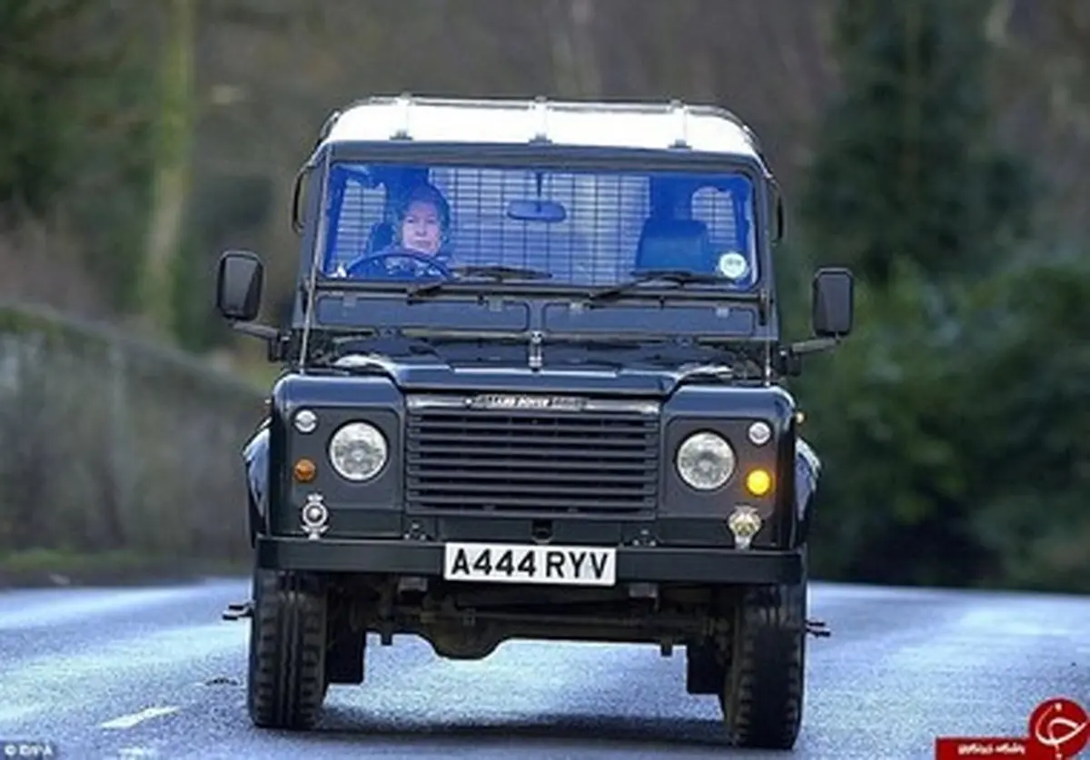 تصاویر کمتر دیده شده از خودروی ملکه انگلستان