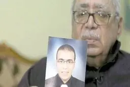 پدر عامل حمله به موزه پاریس: پسرم تروریست نیست