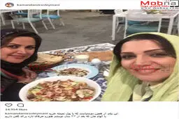 سلفی الهام پاوه نژاد به همراه کمند امیرسلیمانی در یک رستوران/ عکس