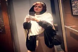 سلفی آسانسوری مهناز افشار!