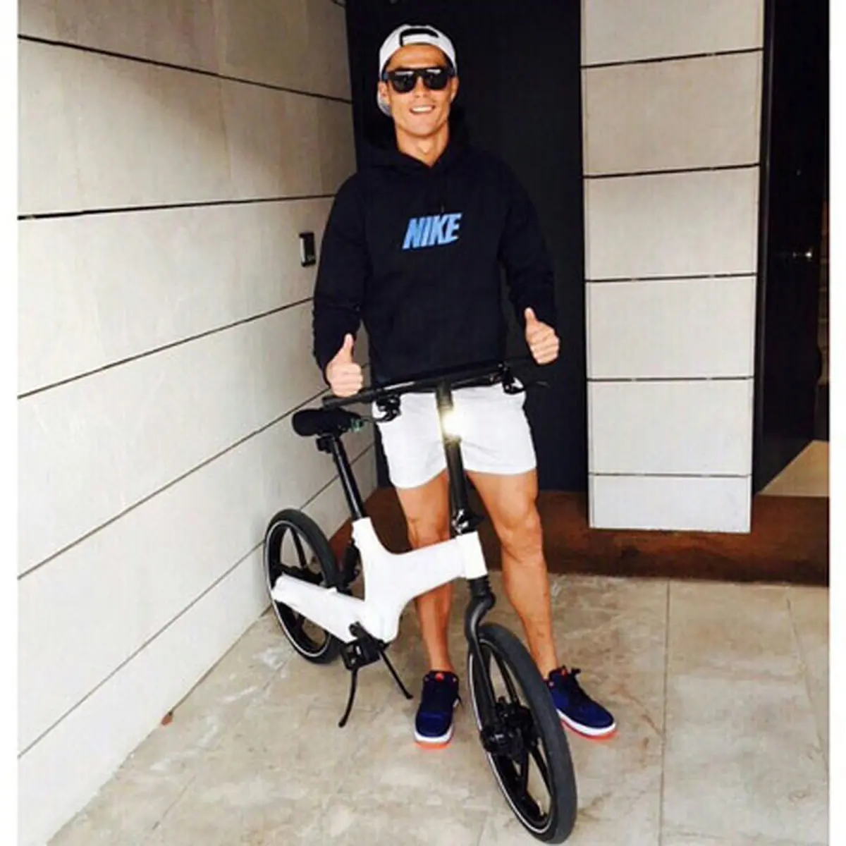 عکس/ دوچرخه جالب کریس رونالدو