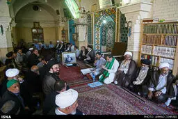 تشییع و تدفین پیکر آیت الله قرهی/تصاویر