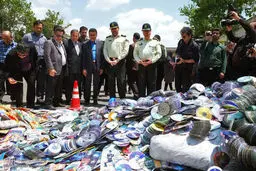 انهدام لوح‌های فشرده غیر مجاز و قاچاق/تصاویر