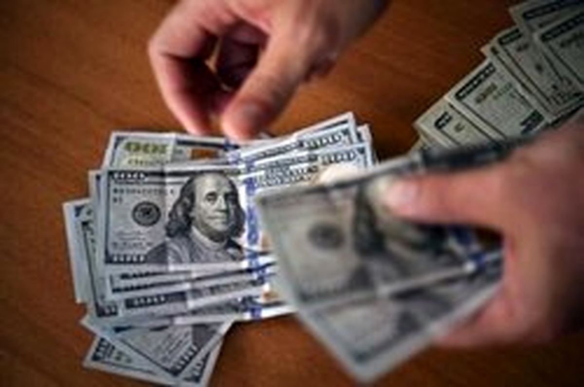 قیمت خرید دلار در بانک ها امروز 15 تیر