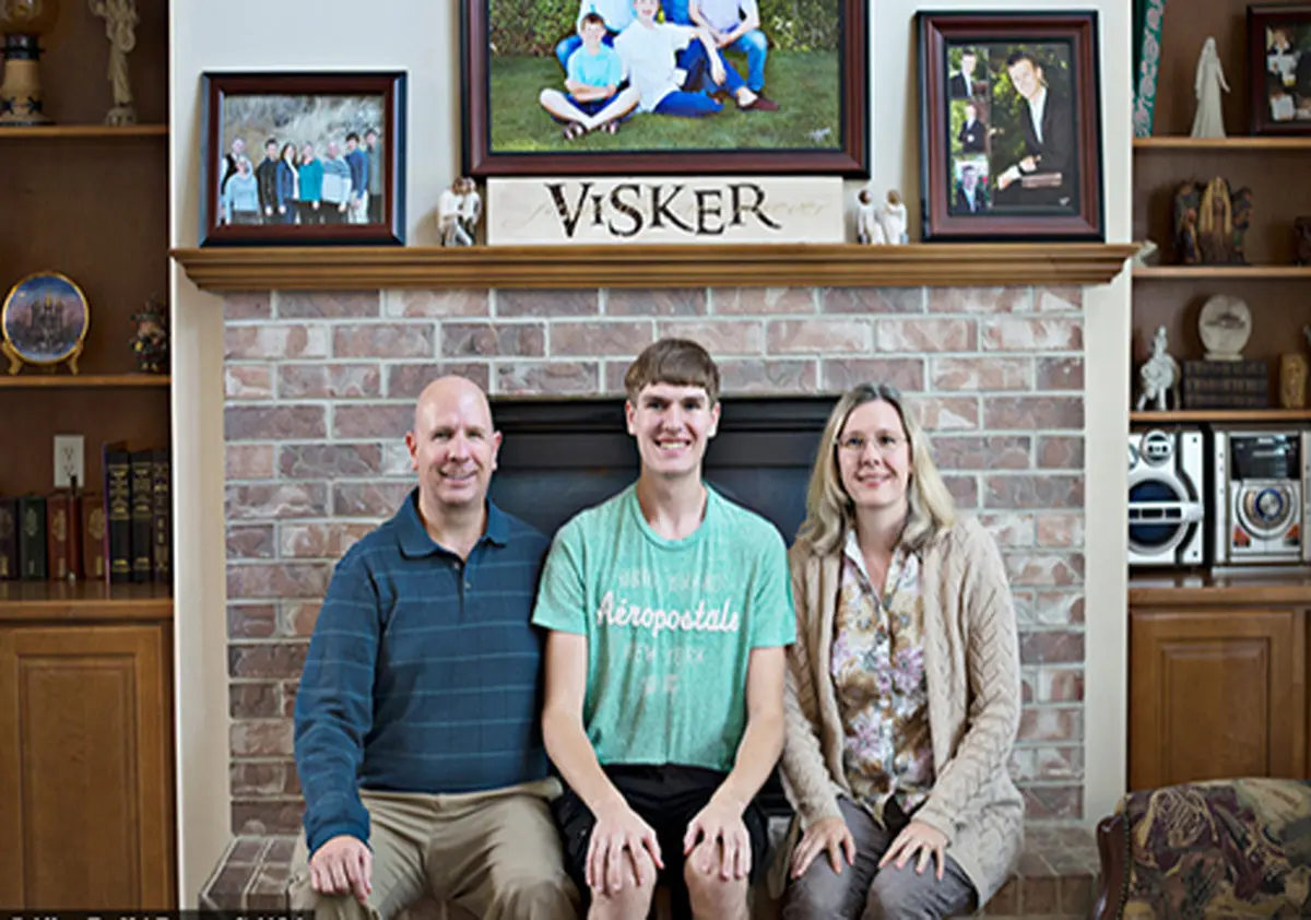 مردی که غذاخوردن، زندگی‌اش را به خطر می‌اندازد+تصاویر