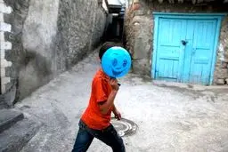 روایت تصویری عکاس رویترز از پسر بچه‌ای بدون چهره