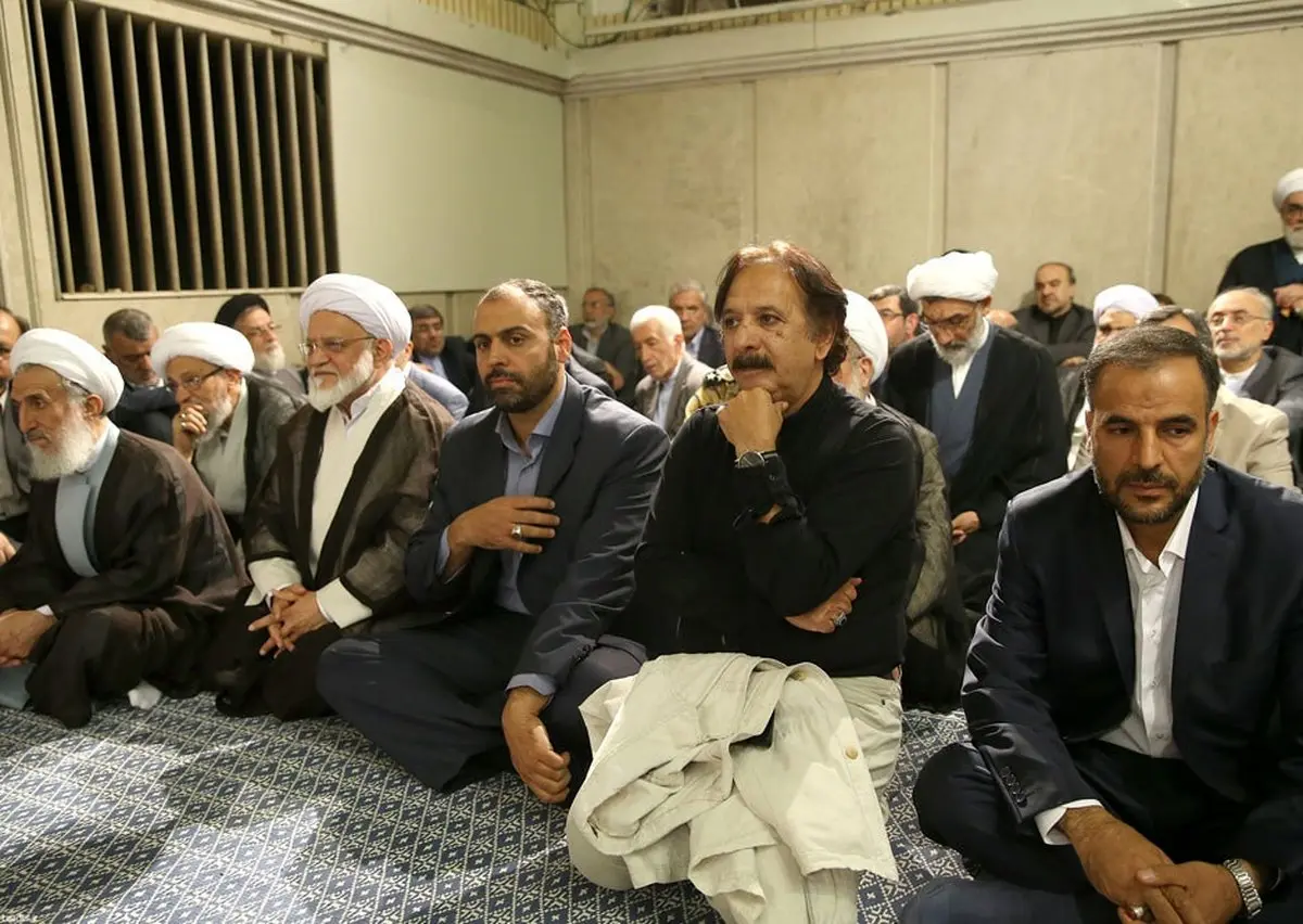 حضور کارگردان معروف در دیدار با رهبری/عکس
