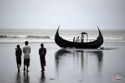 تصاویری دردناک از غرق شدن قایق مسلمانان روهینگیا پس از فرار از راخین