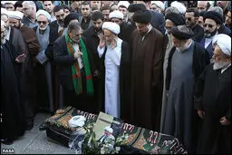 چه کسی بر پیکر آیت‌الله انصاری نماز خواند؟/ عکس