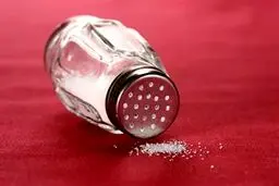 ۶ گام سالم برای جلوگیری از اثرات مضر سدیم در بدن!